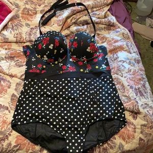 Torrid Black Floral Polka Dot Push-Up Swimsuit 1X
